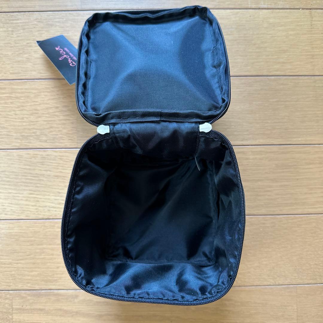 未使用非売品　ペスカタグ付　ラメメイクポーチ　持ち手付　黒　おまけパック付 — image 3