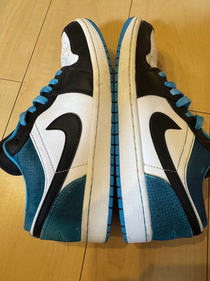 Nike Air Jordan 1 Low Black Blue — image 4