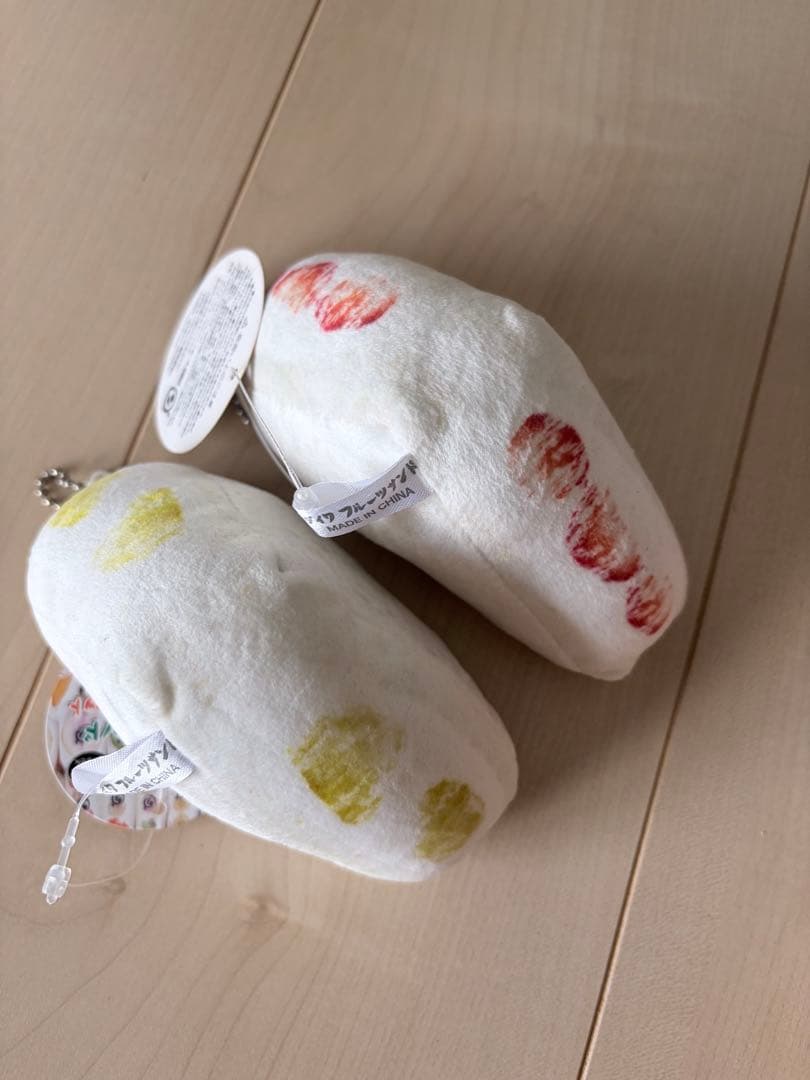 ダイワ フルーツサンド ミニクッション マスコット キーホルダー — image 2