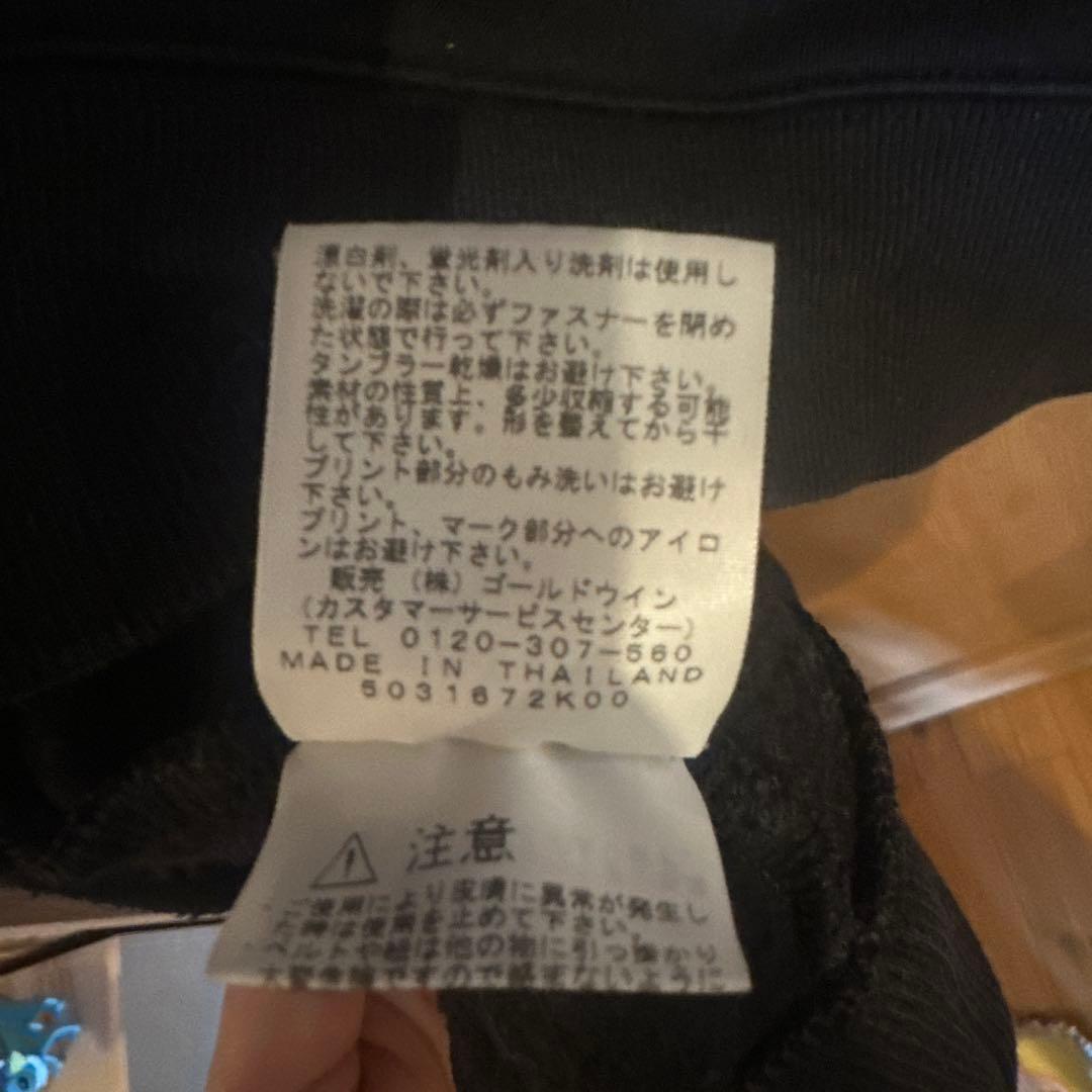 THE NORTH FACE 黒 フード付きパーカー　Mサイズ — image 4