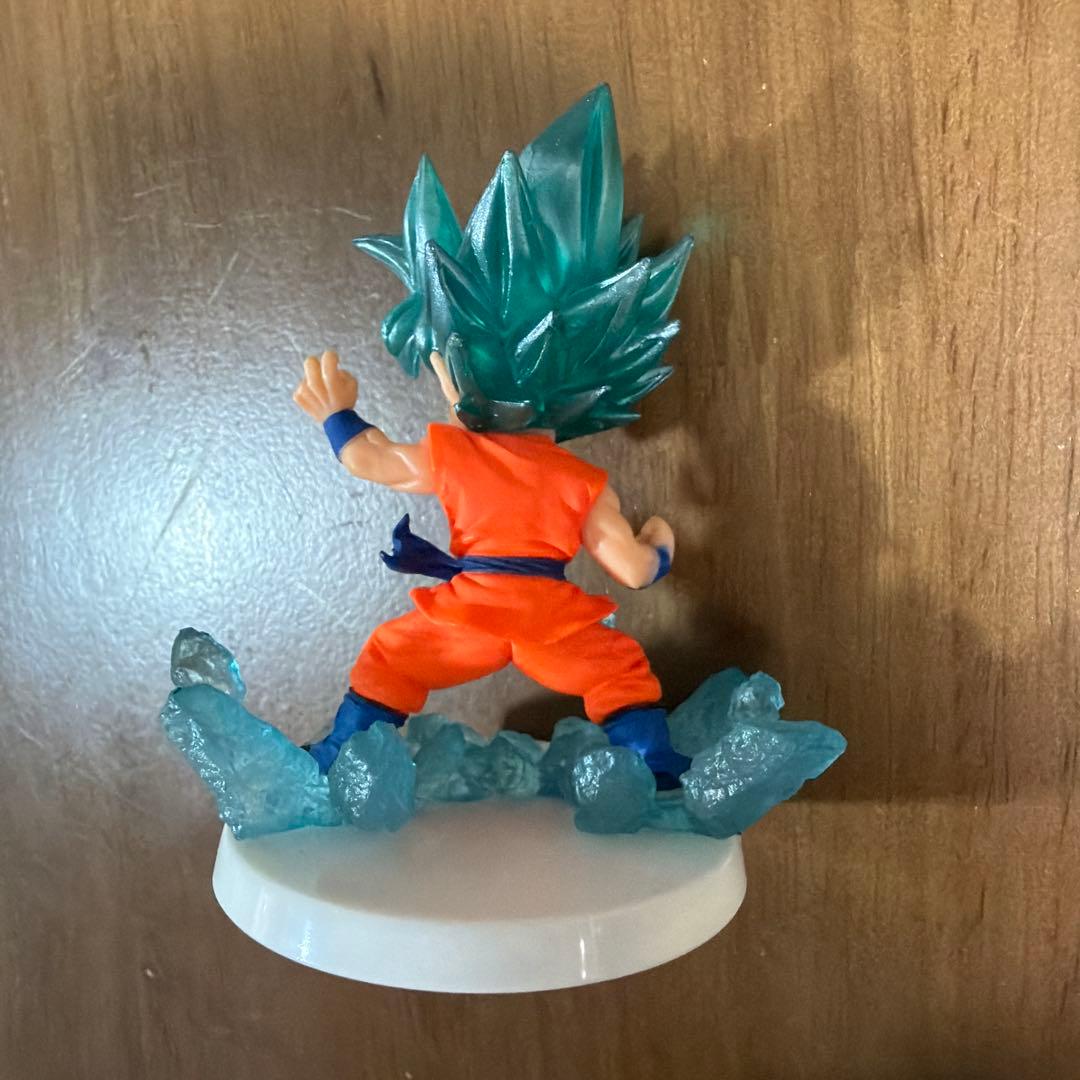 ドラゴンボール 孫悟空 SSGSS ブルー UG フィギュア — image 2