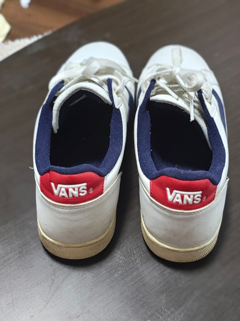 VANS ホワイト ネイビー レッド スニーカー — image 2