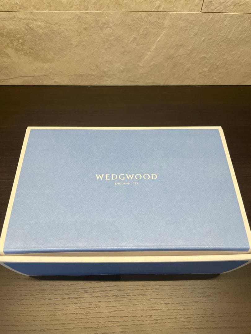 【新品】WEDGWOOD ペア　クリスタルグラス — image 3