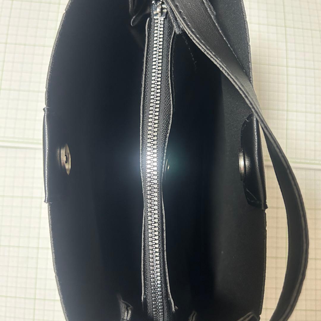 ラスト１点 ハンドバッグ ショルダーバッグ 斜めがけ ブラック レザー シンプル — image 5