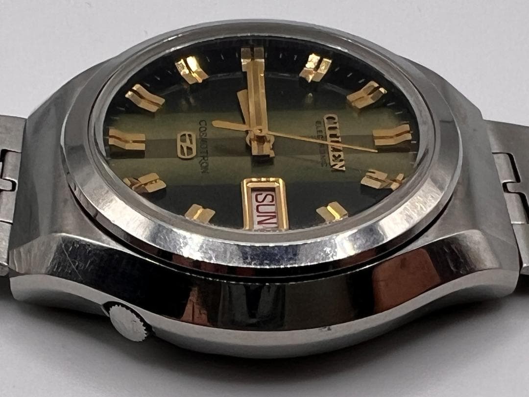 CITIZEN COSMOTRON 電磁テンプ式 グリーンのグラデーション文字盤 — image 2