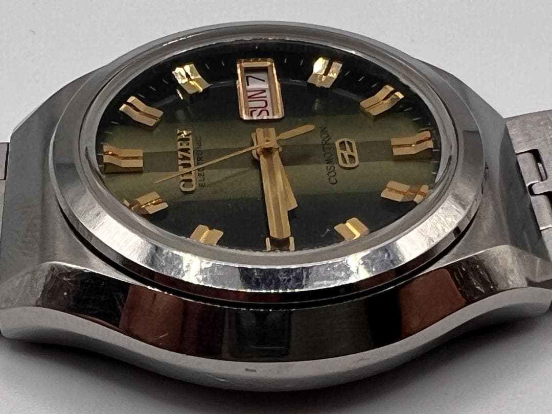 CITIZEN COSMOTRON 電磁テンプ式 グリーンのグラデーション文字盤 — image 3