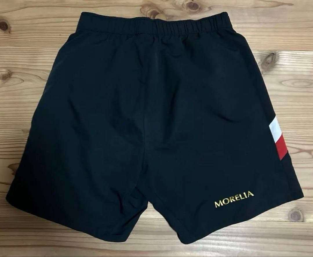 MIZUNO MORELIA ハーフパンツ ブラック Mサイズ — image 3