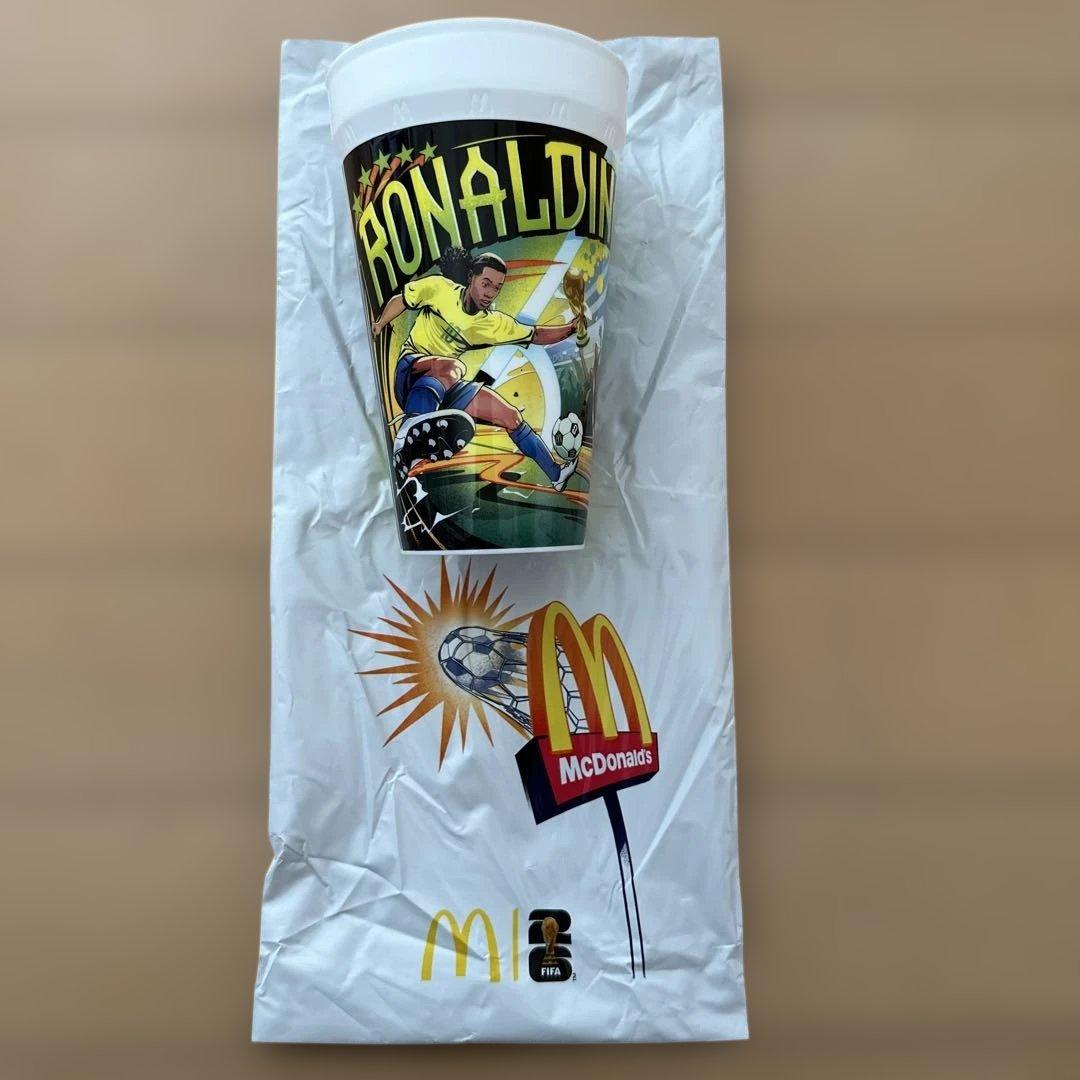送料込み　マクドナルド　ロナウジーニョ　マック　W杯 — image 2