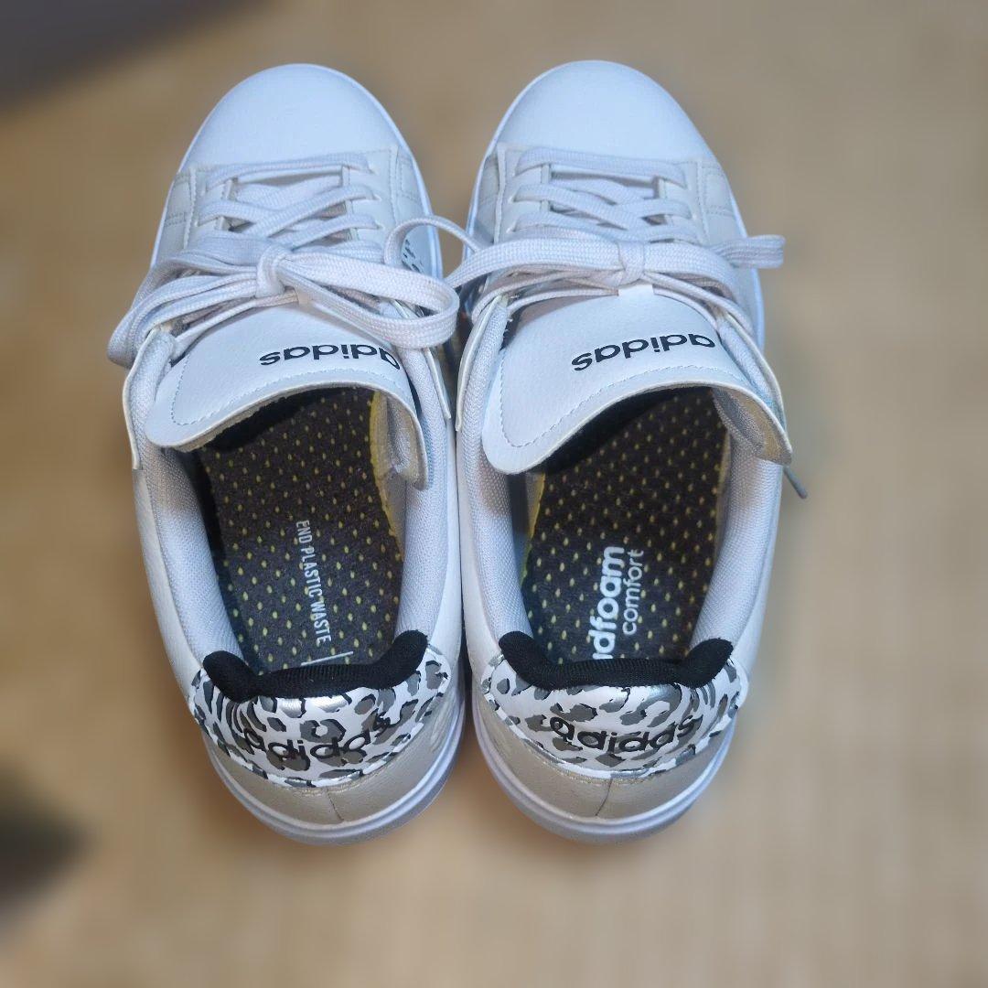 adidas 24.5cm スニーカー ホワイト レオパード柄 — image 2