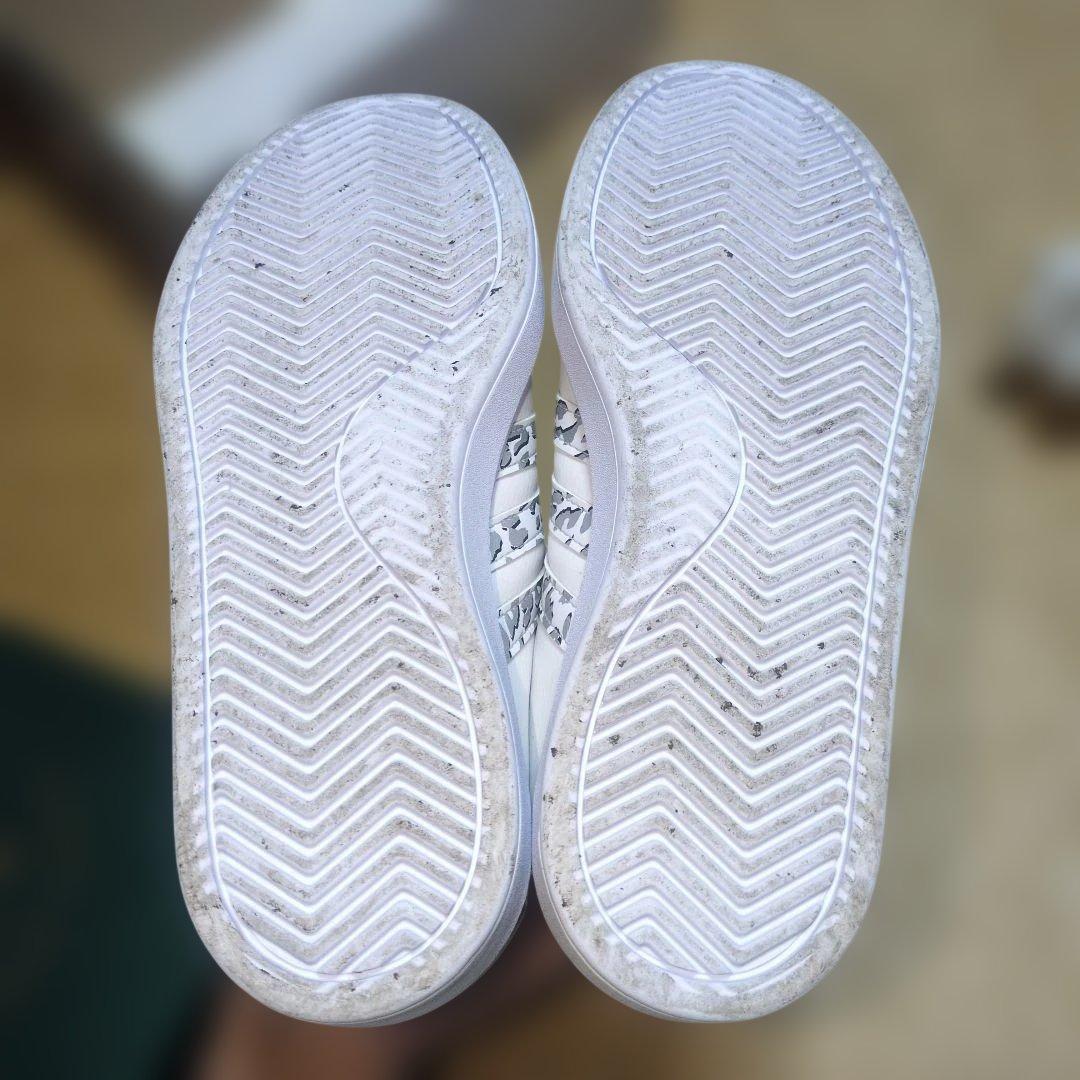 adidas 24.5cm スニーカー ホワイト レオパード柄 — image 4