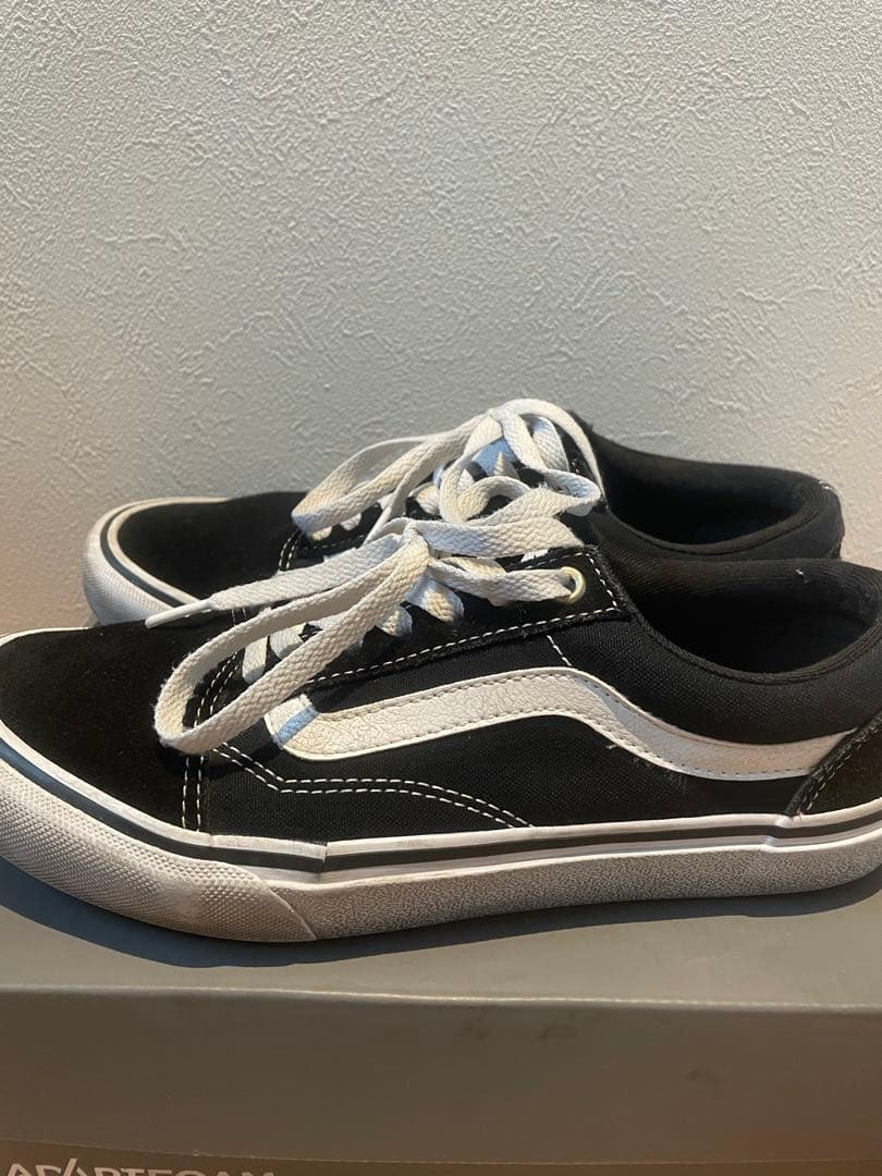 VANS Old Skool ブラック ホワイト スニーカー — image 5