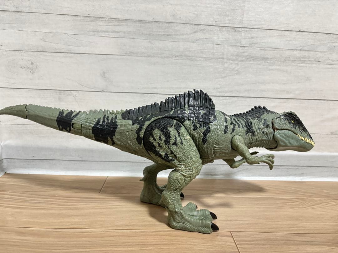 ジュラシックワールド ギガノトサウルス フィギュア　動作確認済 — image 3