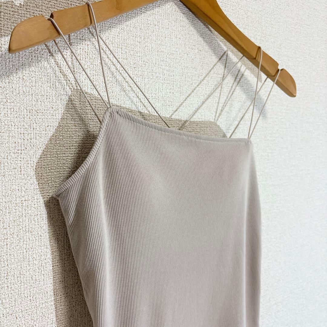 SENSE OF PLACE【カップインアシンメトリーキャミソール】 — image 3