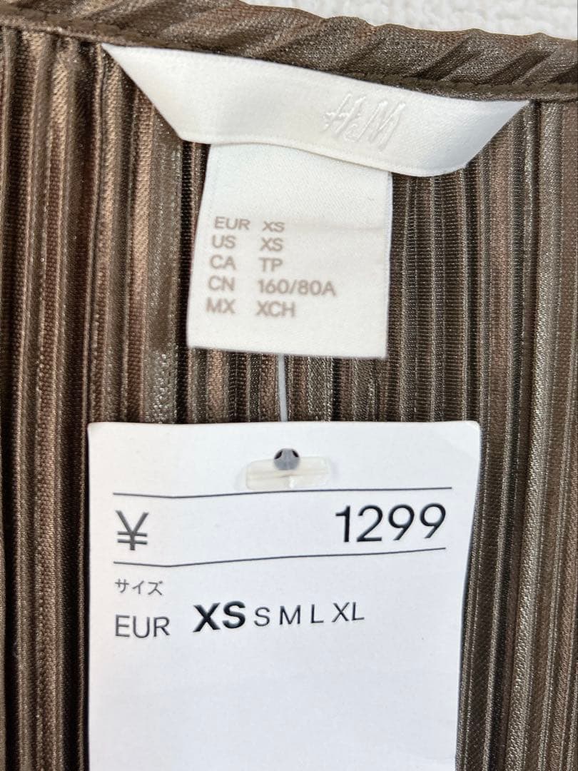 【新品タグ付】H&M プリーツノースリーブロングワンピース ブラウン系 XS — image 3