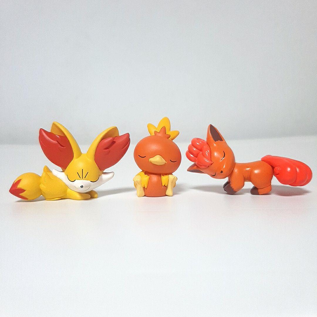 ポケモン イーブイ ブースター ロコン アチャモ フォッコ フィギュア — image 4