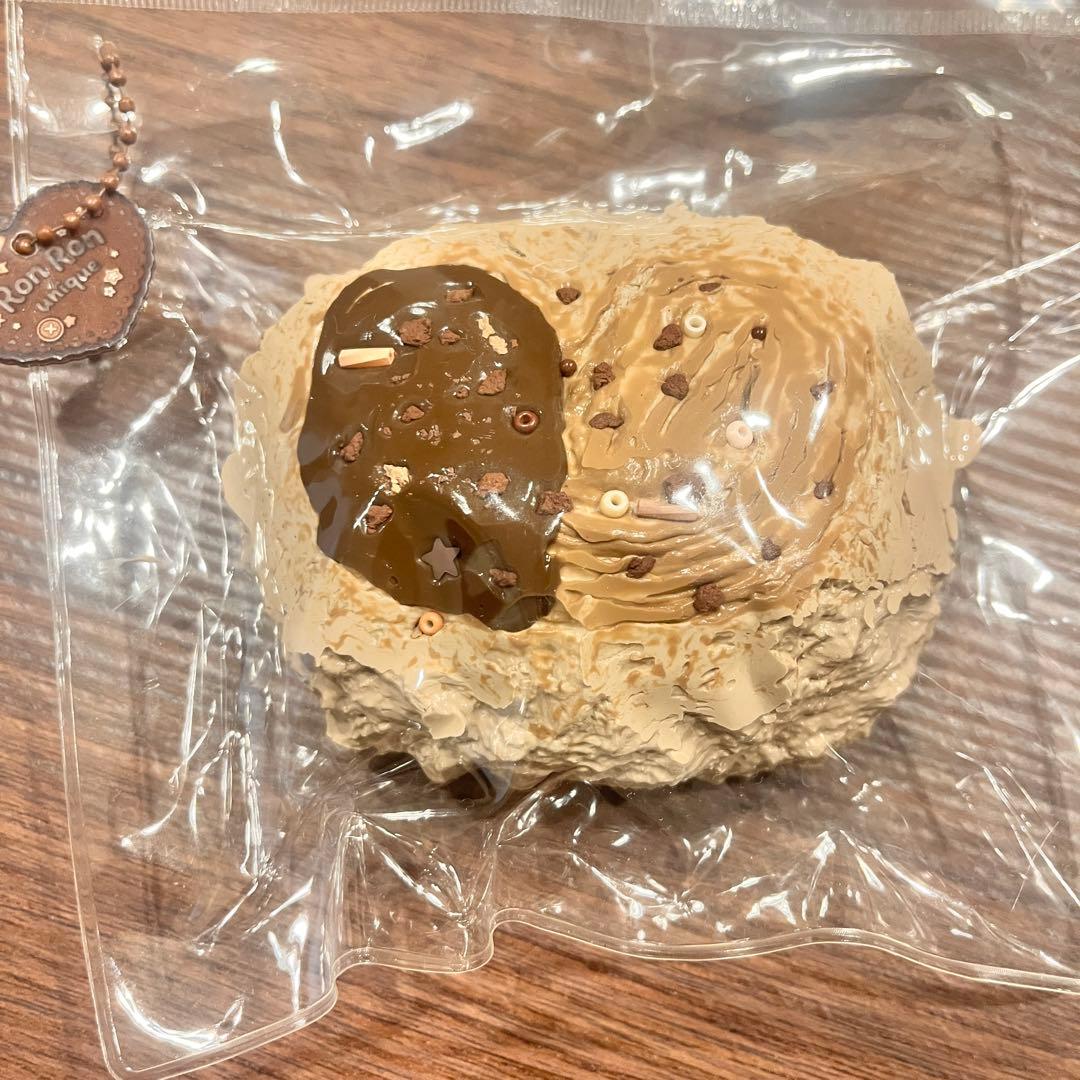 Xiaorong RonRon スクイーズ チョコパルミエ/ 金箔チョコワッフル — image 2