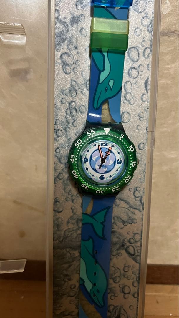 Swatch スウォッチ 腕時計 イルカ柄 — image 3
