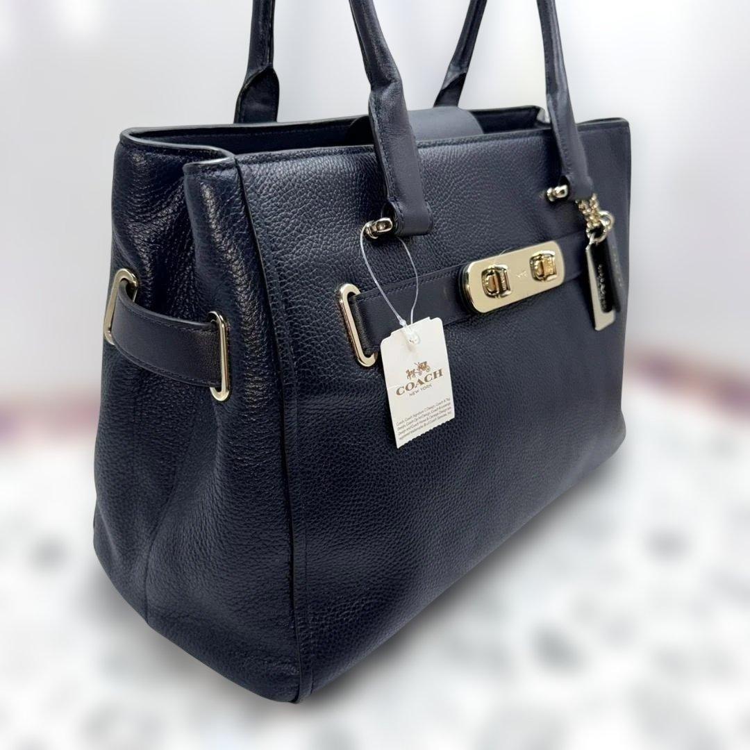 大丸購入.COACH/コーチ/スワッガー/キャリーオール/ギャランティカード付き — image 3