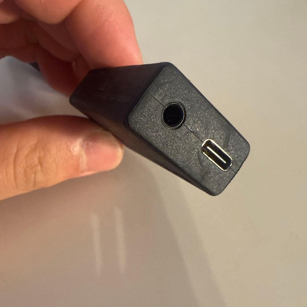 【純正】GoPro Pro 3.5mm マイクアダプター AAMIC-001. — image 3