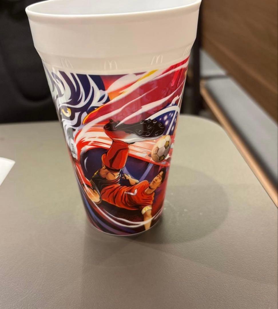 McDonald's サッカー 記念カップ — image 2