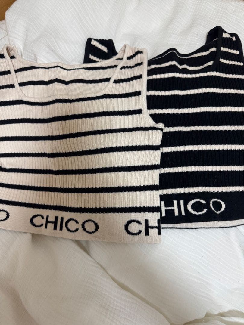 CHICO ノースリーブ トップス 白と黒 2個セット価格！ — image 2