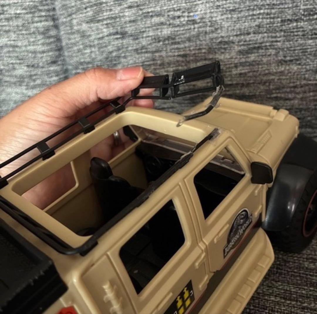 Hot Wheels RC Jurassic World 本体 — image 5