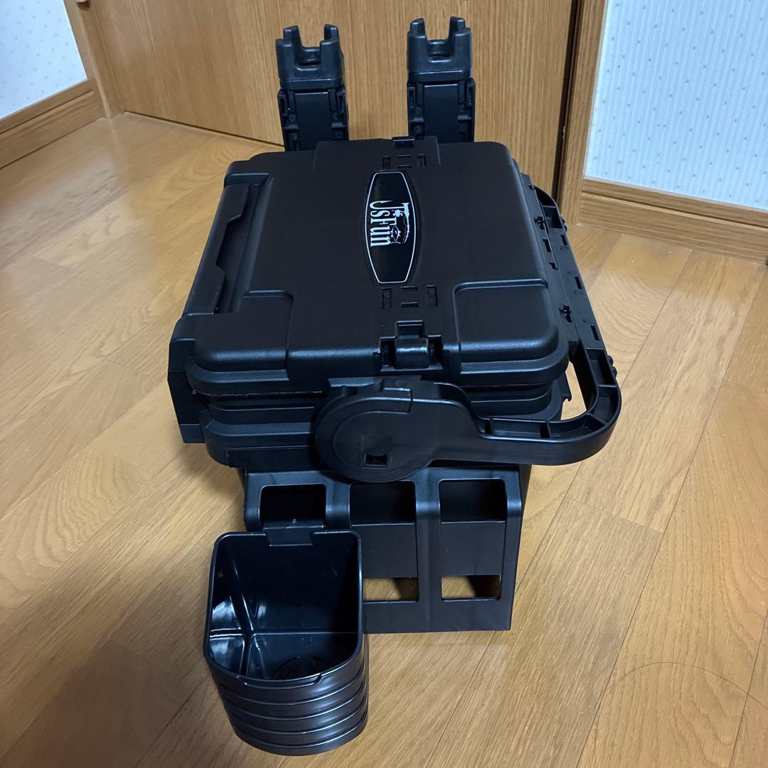 大特価　タックルボックス（Sサイズ）ロッドホルダー2個小物入れ1個 — image 2