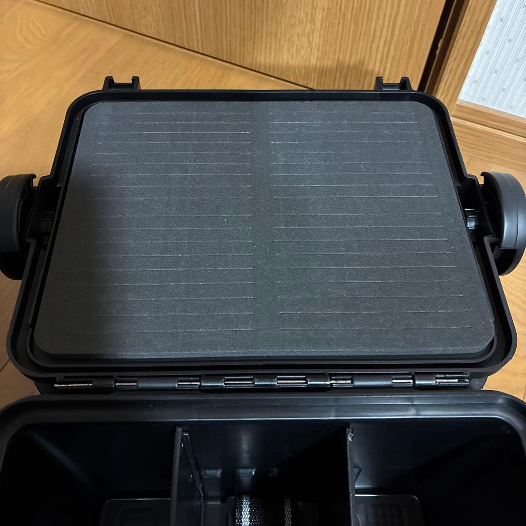 大特価　タックルボックス（Sサイズ）ロッドホルダー2個小物入れ1個 — image 5