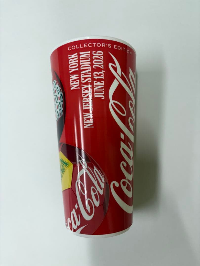 Coca-Cola Collector's Edition カップ — image 2