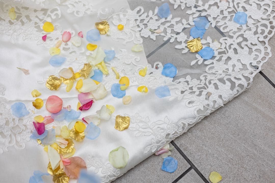 フラワーシャワー花びらペタル ゴールド ブルー セット — image 3