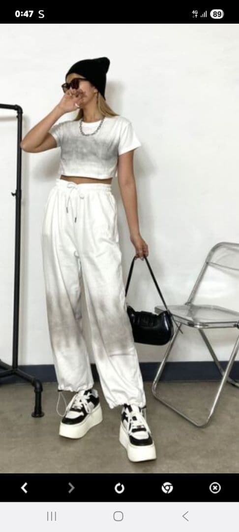 non-hedge クロップド丈Tシャツ＆ジョガーパンツ セットアップ — image 4