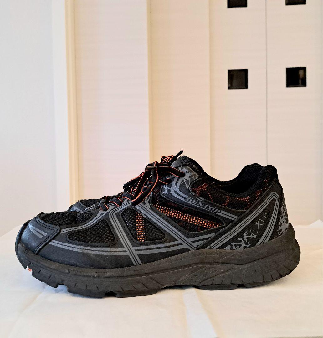 DUNLOP スニーカー 黒× オレンジ 26cm — image 5