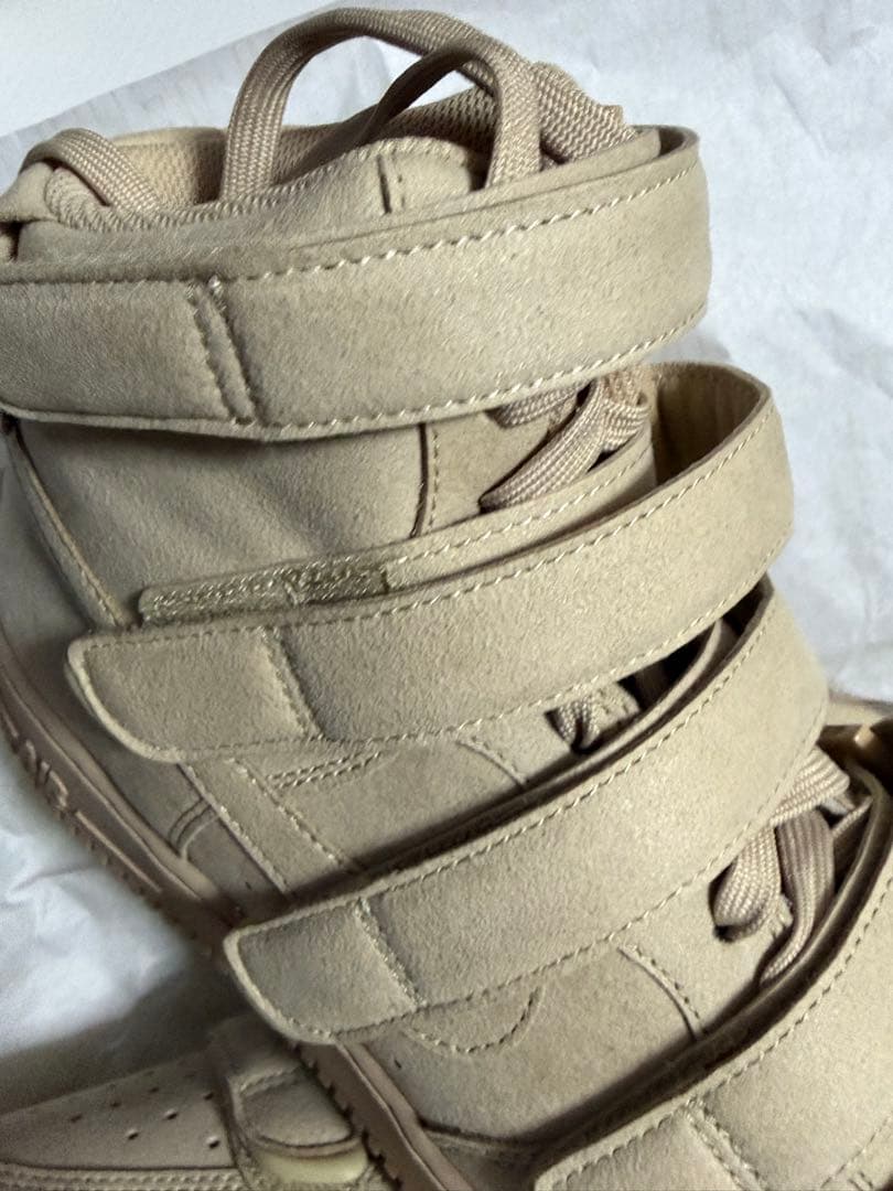 Billie Eilish’s Nike Air Force 1 新品 28cm — image 3