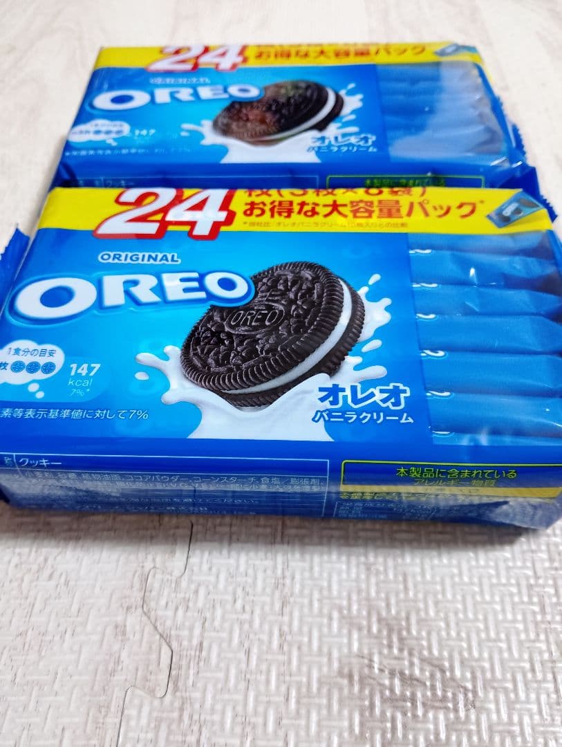 OREO オレオ バニラクリーム大容量パック 24枚入× 2個セット — image 2