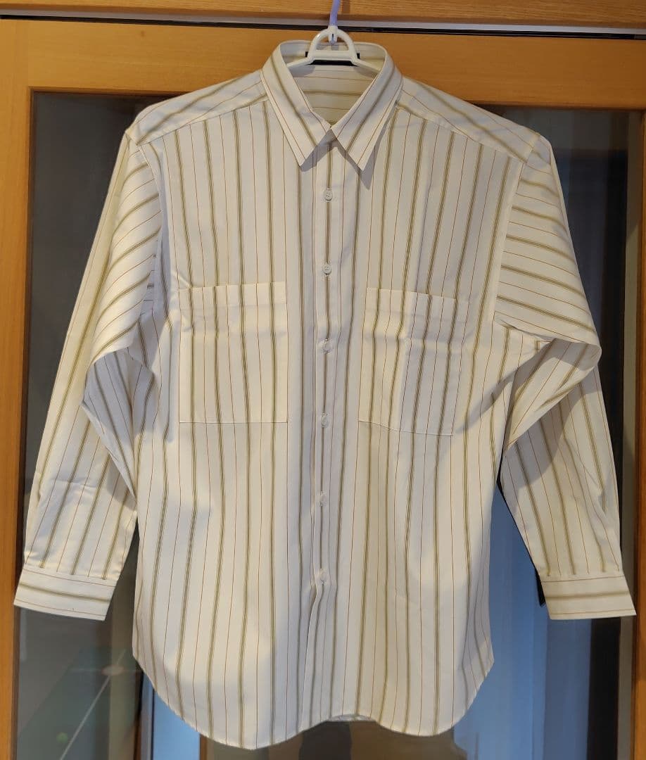【値下げ】【新品・未使用】ウンベルト・ジノケッティ　ライカ　長袖シャツ　Mサイズ — image 2