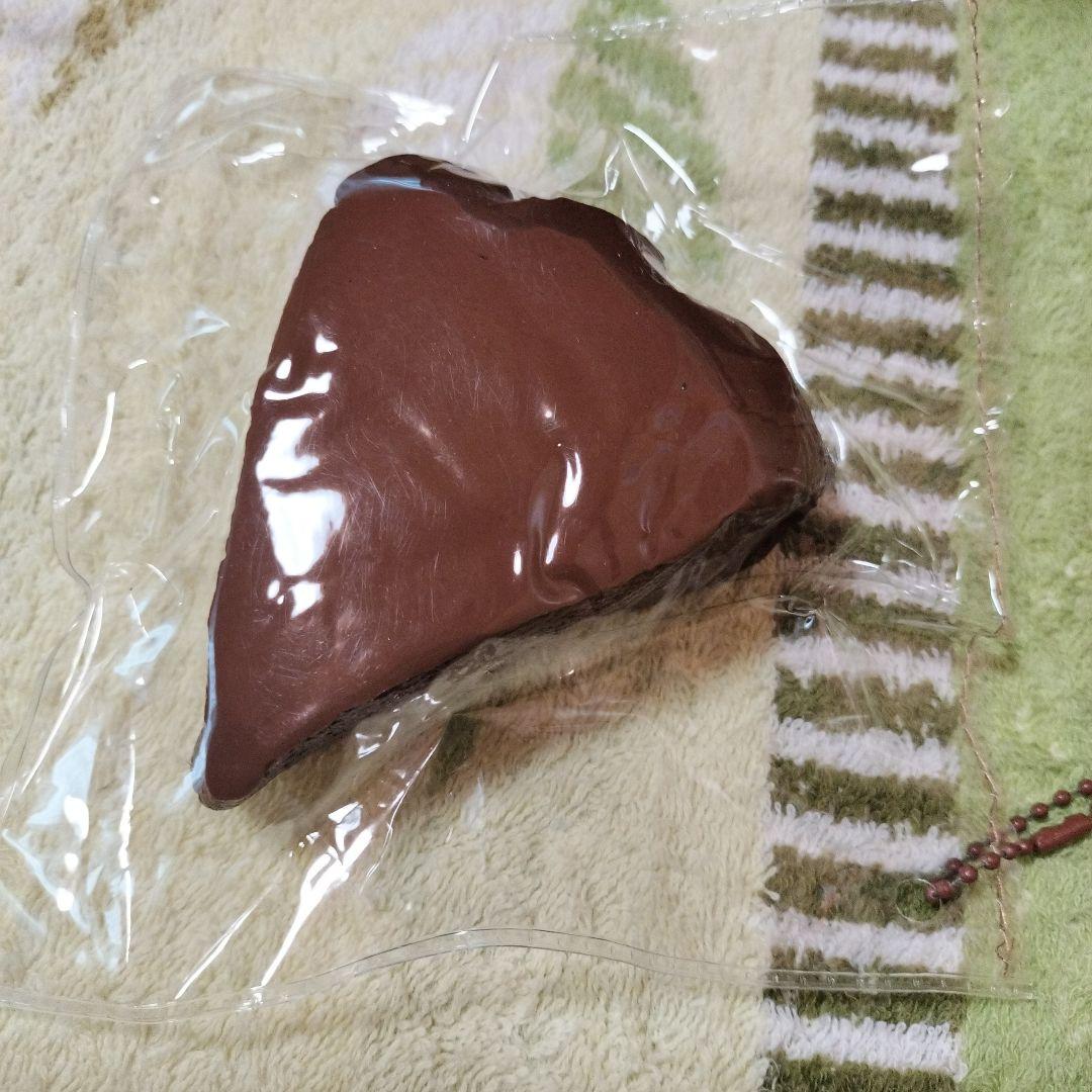 xiaorong シャオロン　チョコケーキ　 RonRon スクイーズ — image 3