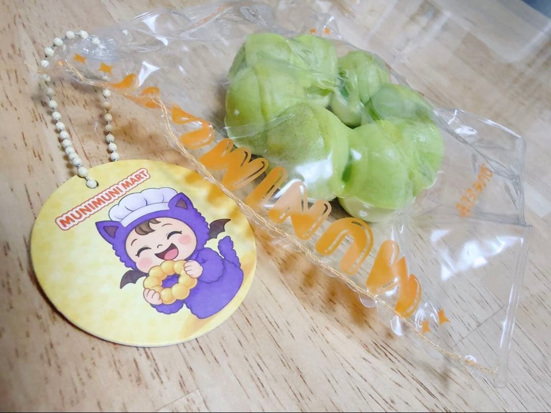 MUNIMUNI MART ムニムニマート ドーナツ スクイーズ — image 3