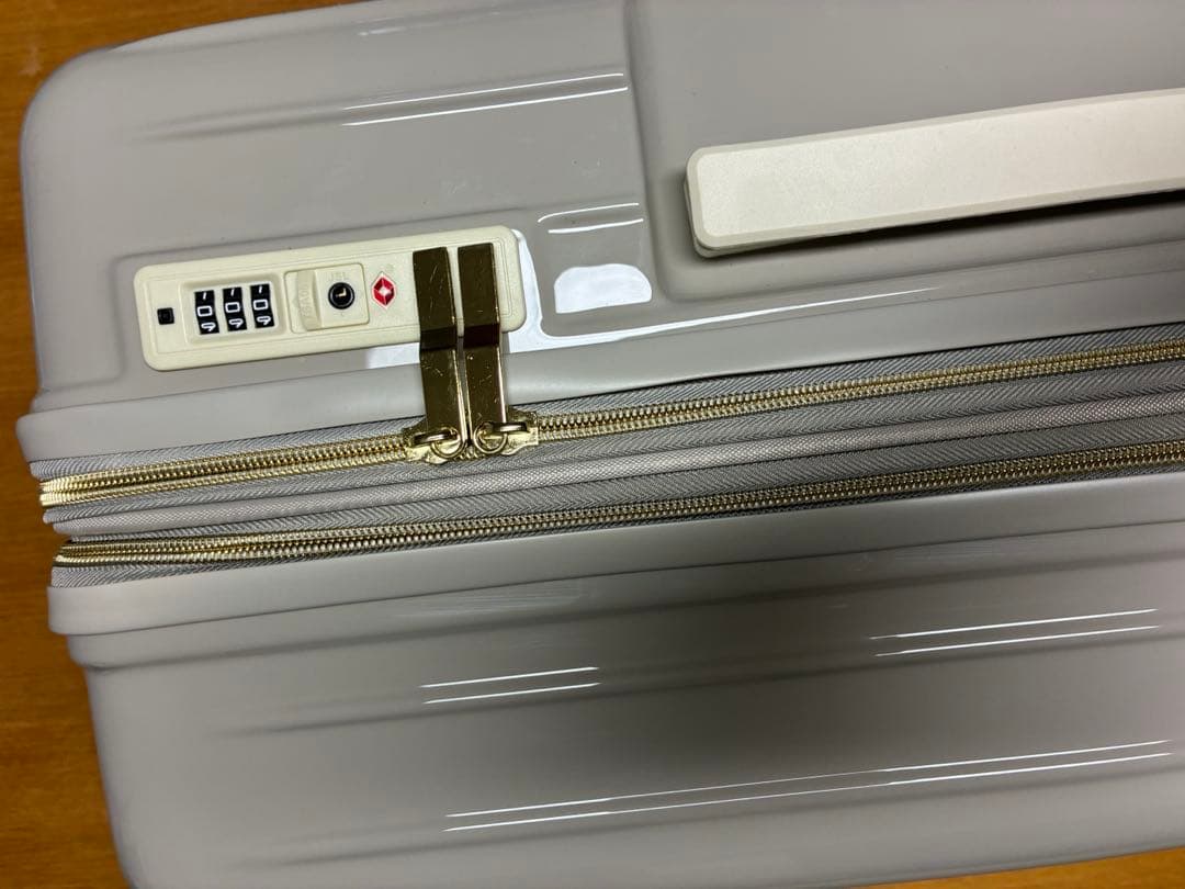spyplan キャリーバッグ ライトグレー Mサイズ — image 2