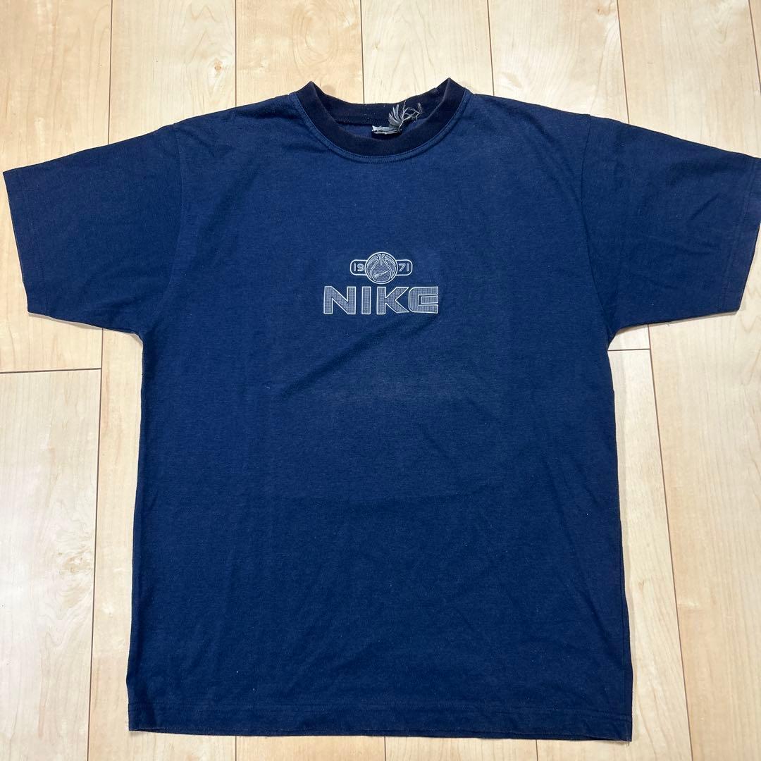 ナイキ NIKE 半袖Tシャツ　ネイビー 1971 バスケットボールロゴ — image 2