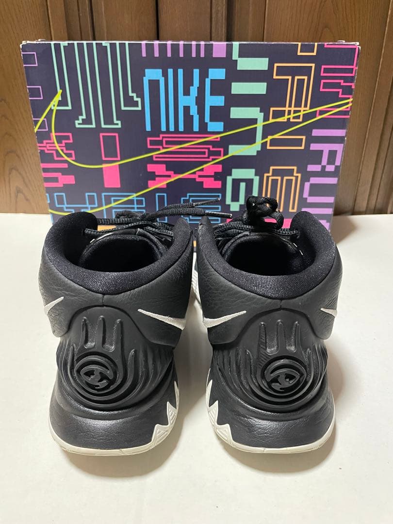 Nike Kyrie 6 EP Black White 25.5cm — image 3