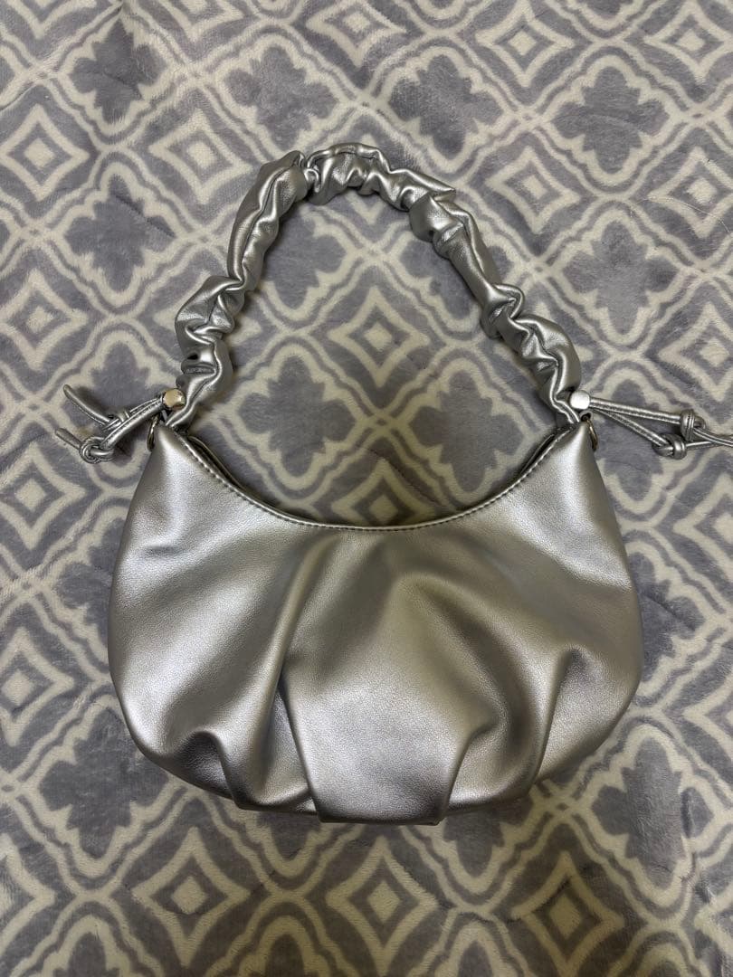 シルバー ギャザー ハンドバッグ ショルダーバッグ 2way — image 2