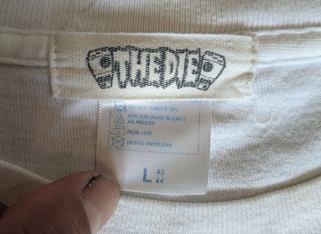 LOCAL BRAND THE DIE Tシャツ 890 — image 2
