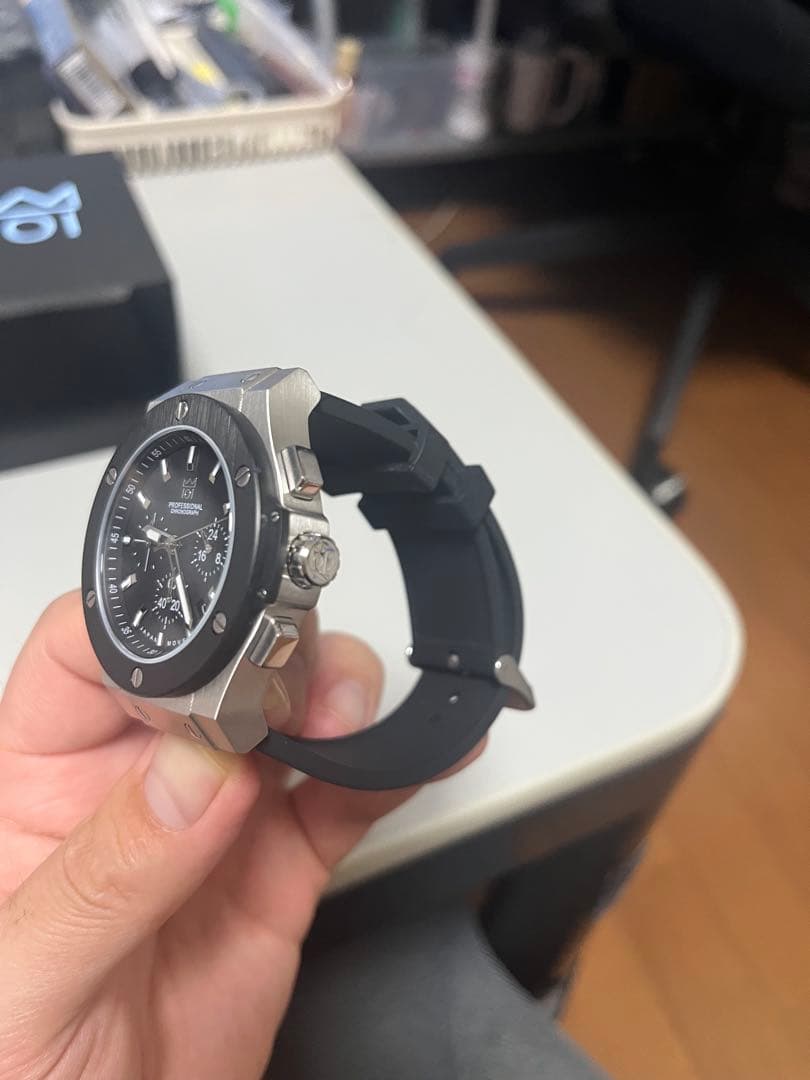 『極美品』 101 Chronograph 腕時計 本体 — image 4