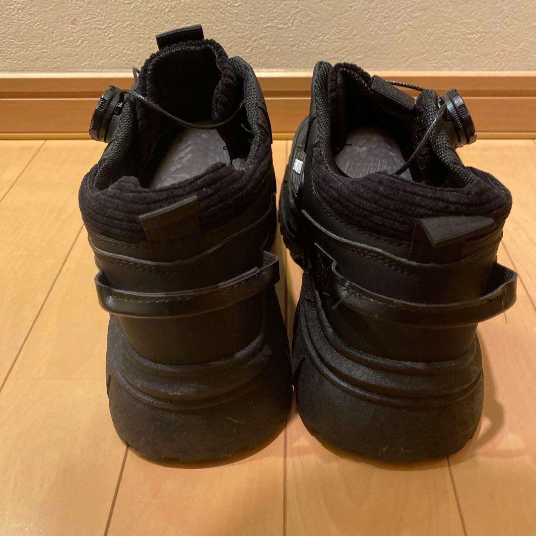スニーカー　25.5 靴　未使用　ブラック　黒　ダイヤル式 — image 4