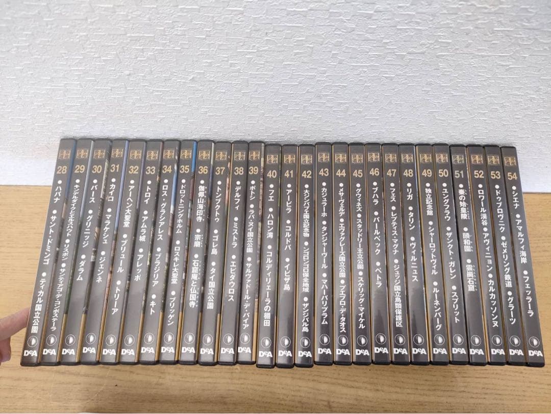 ほぼ未使用品　世界遺産 DVDコレクション 全巻セット　91枚　美品　早い者勝ち — image 2