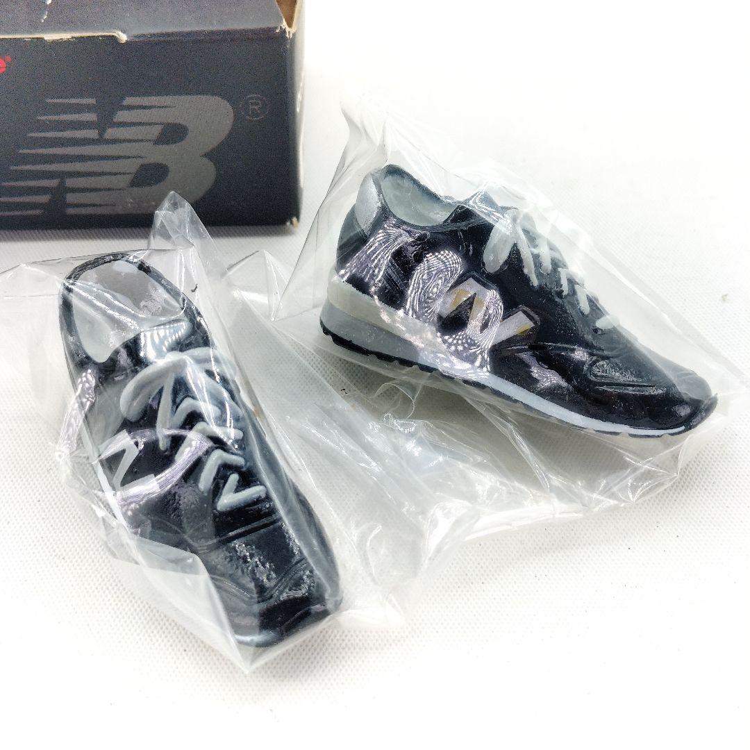 未使用 ミニチュア ニューバランス M996 フィギュア スニーカー ブラック — image 2