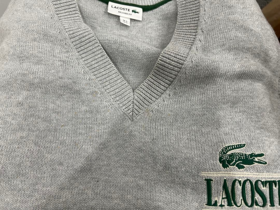 ラコステ LACOSTE RELAXED FIT クラシックVネックニットベスト — image 3