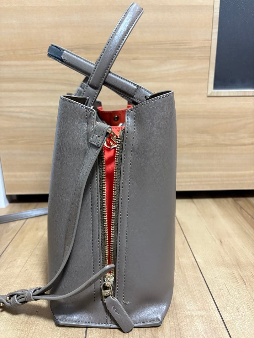【E'POR】Y BAG Medium ダークブラウン — image 2