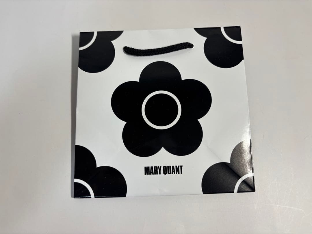 マリークワント　MARY QUANT 黒船 ショッパー　チャーム　セット — image 4