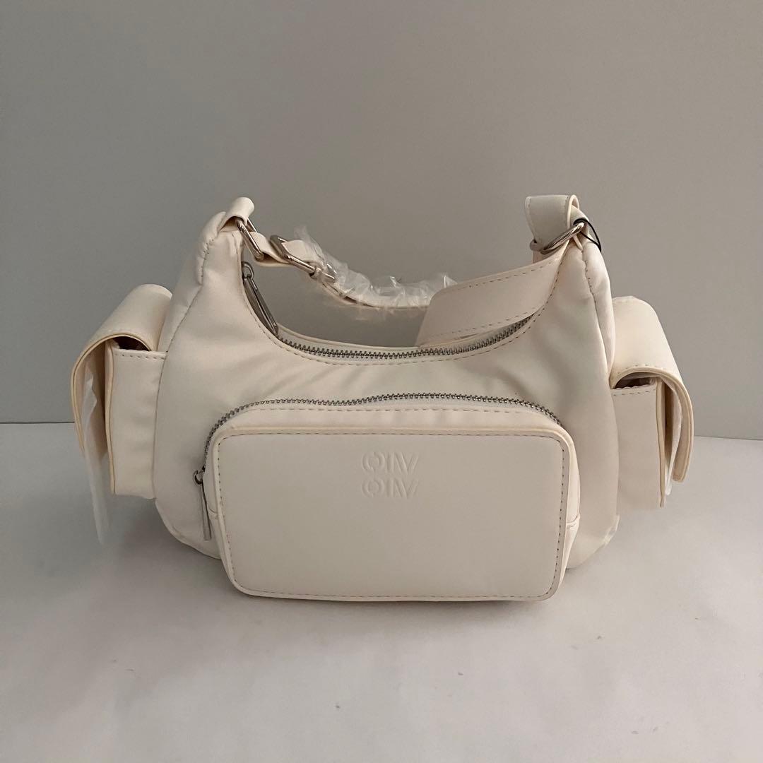 新品未使用 タグ付き オリーブデオリーブ ハンドバッグ アイボリー — image 3